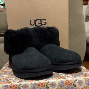 UGG Black Suede Boots with Fur Trim